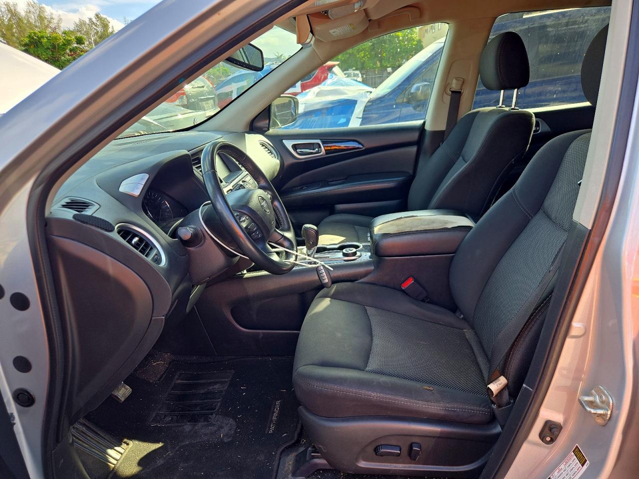 2020 Nissan Pathfinder Sv - Image 7