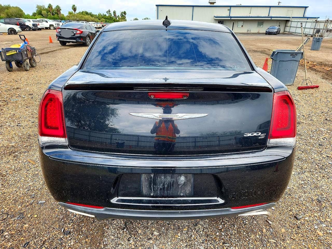 2019 Chrysler 300 S - Фото 6