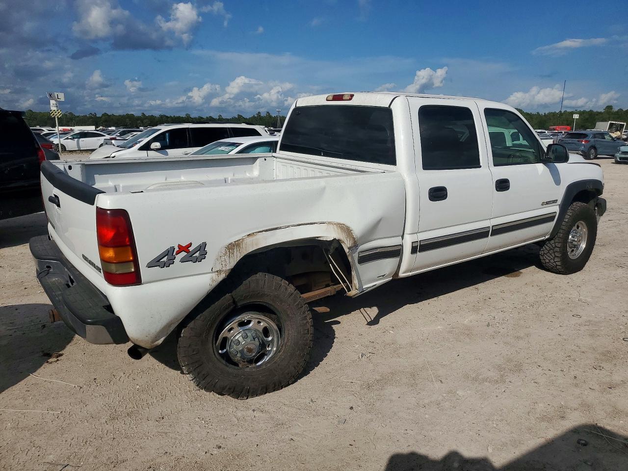 2001 Chevrolet Silv2500 4 - Image 3