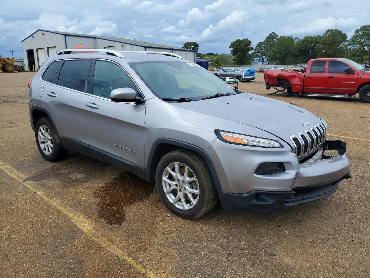 2018 Jeep Cherokee Latitude - Фото 4