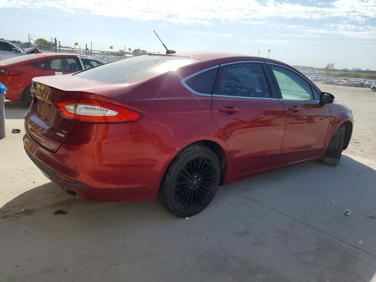 2016 Ford Fusion Se - Фото 3