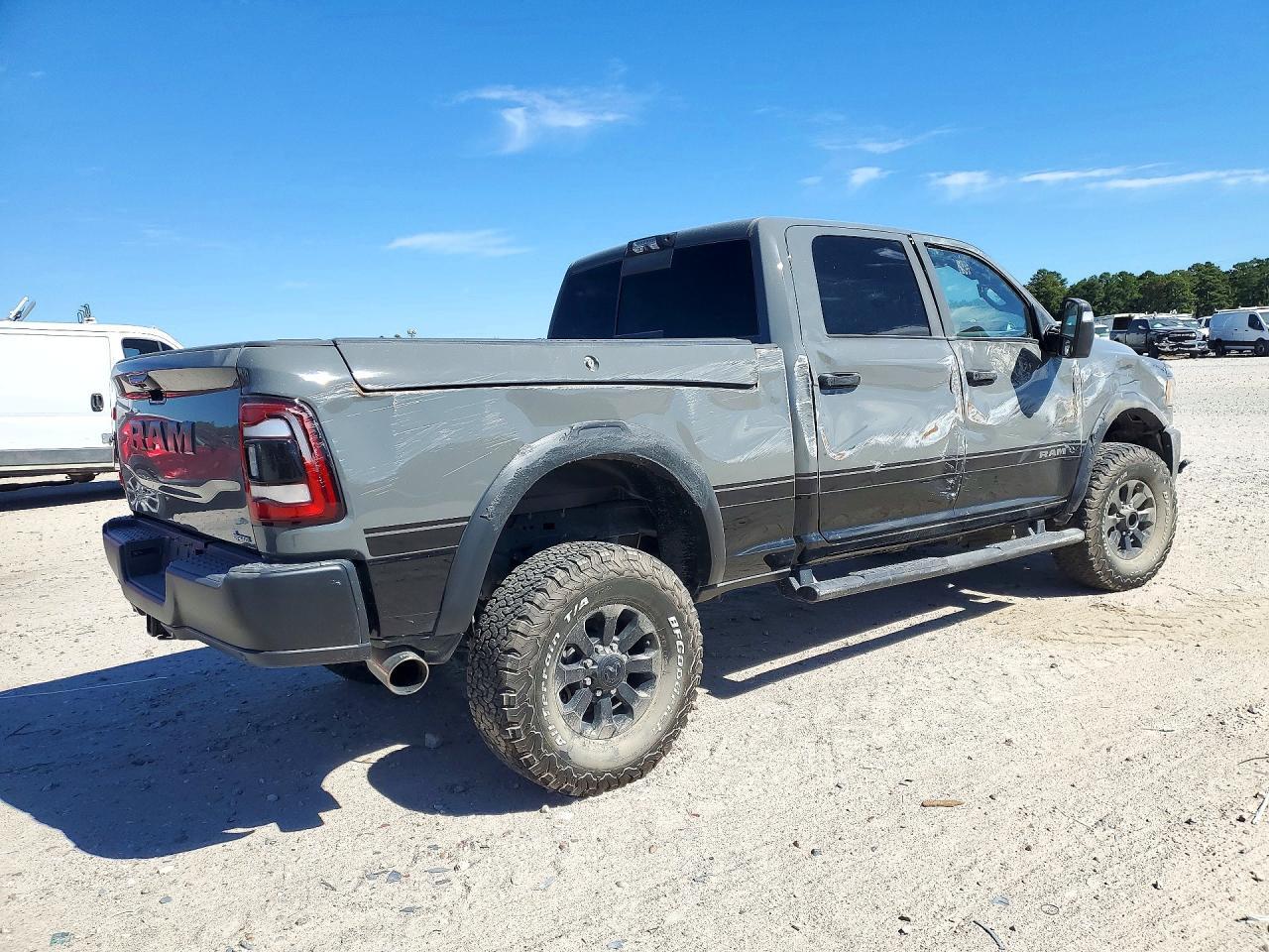 2024 Ram 2500 Powerwagon - Фото 3