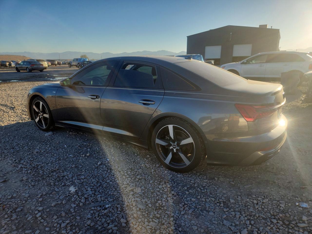 2021 Audi A6 Premium Plus - Фото 2