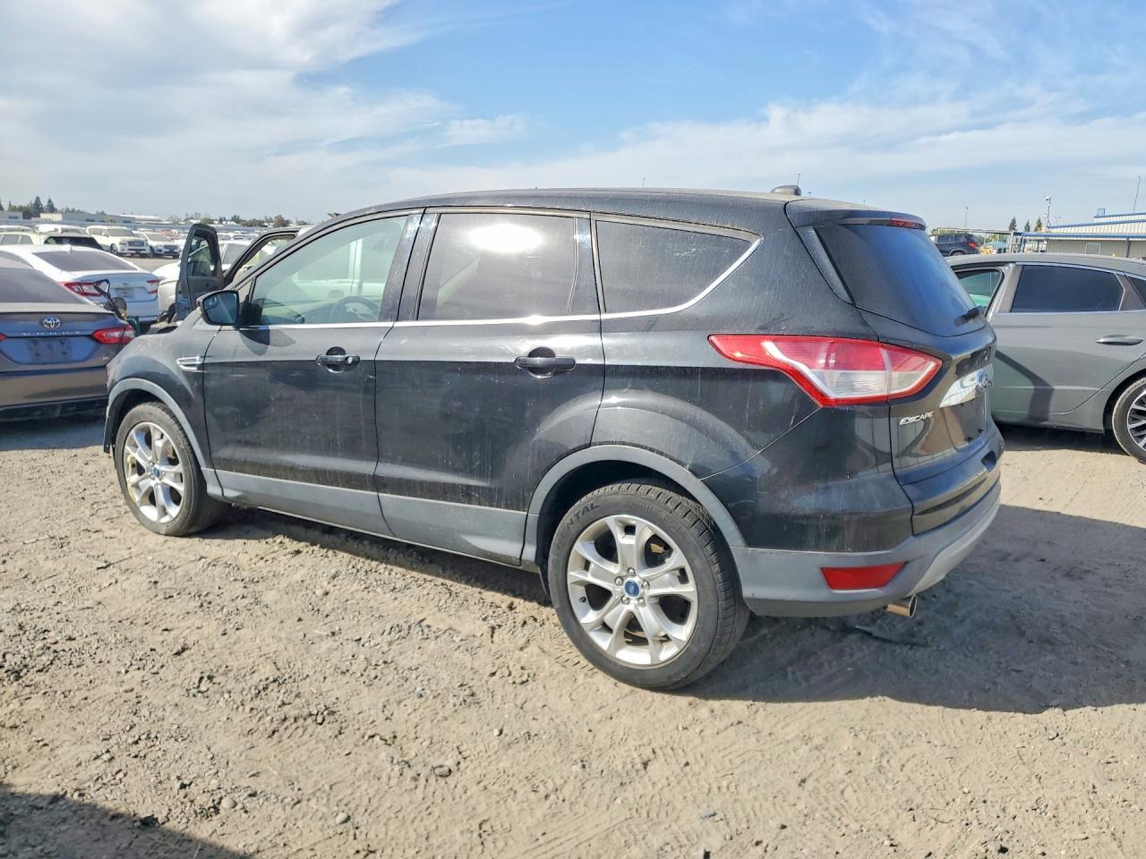 2013 Ford Escape Sel - Фото 2
