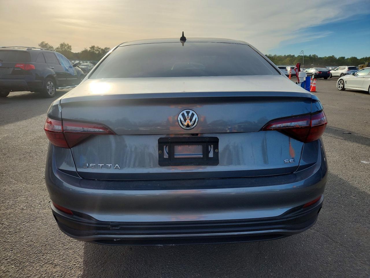 2024 Volkswagen Jetta Se - Фото 6