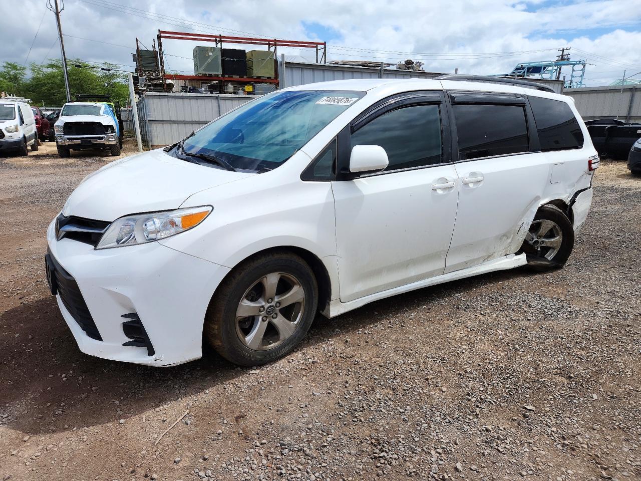 2020 Toyota Sienna Le