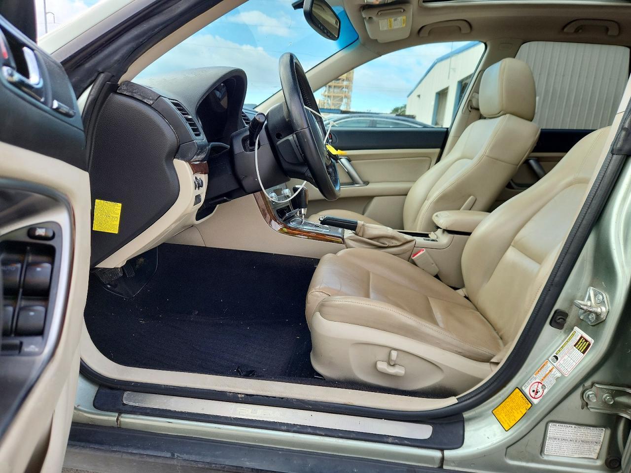 2009 Subaru Outback 3.0R - Фото 7