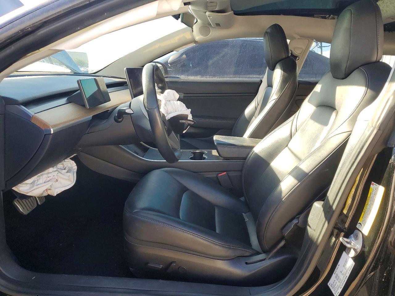 2019 Tesla Model 3 - Image 7