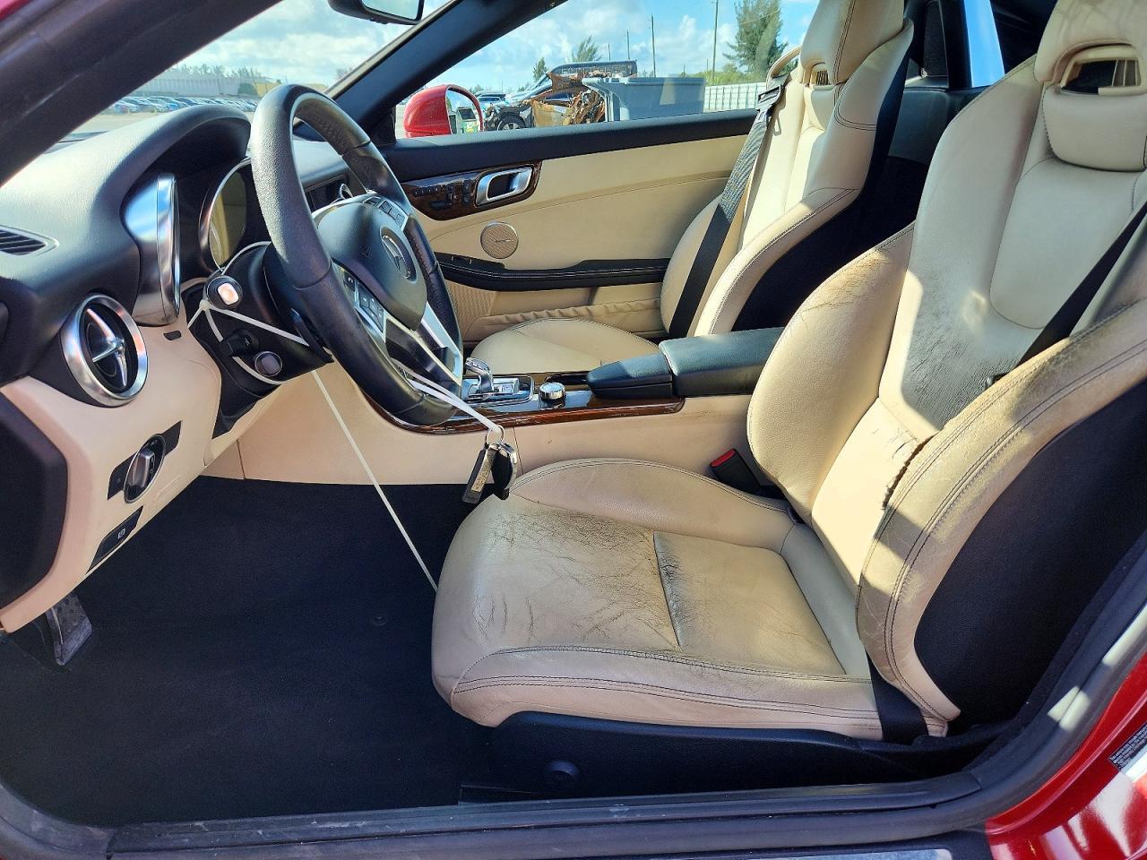2016 Mercedes-Benz Slk 300 - Image 7