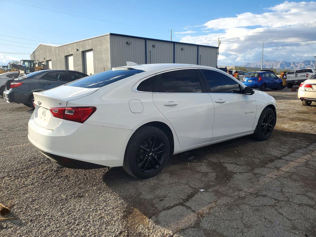 2018 Chevrolet Malibu Lt - Фото 3