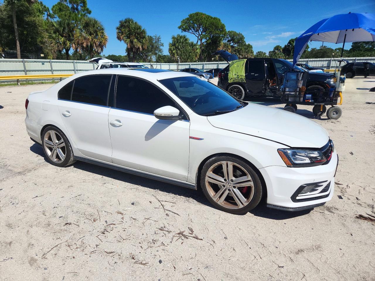 2016 Volkswagen Jetta Gli - Фото 4