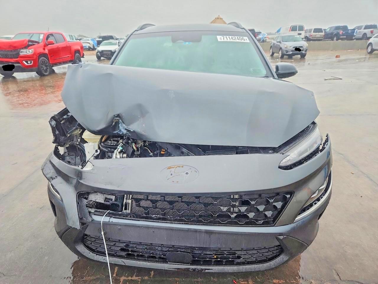 2022 Hyundai Kona Limited - Image 5