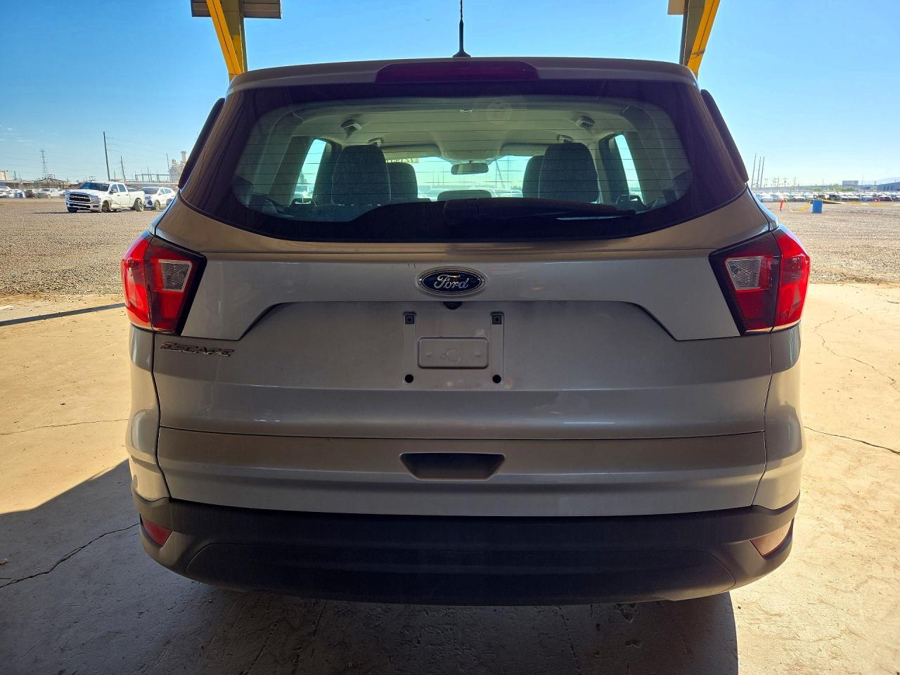2019 Ford Escape S - Image 6