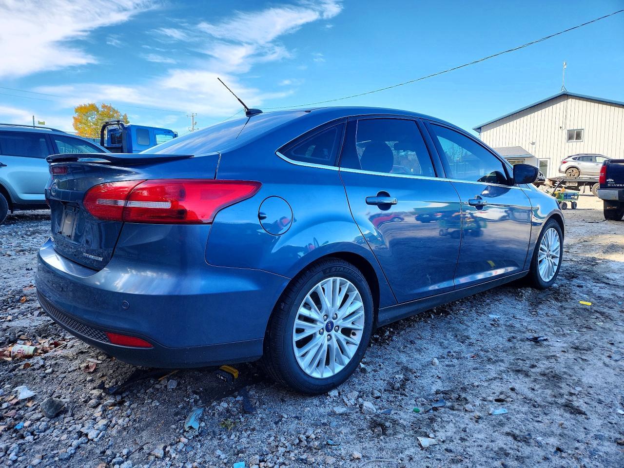 2018 Ford Focus Titanium - Фото 3