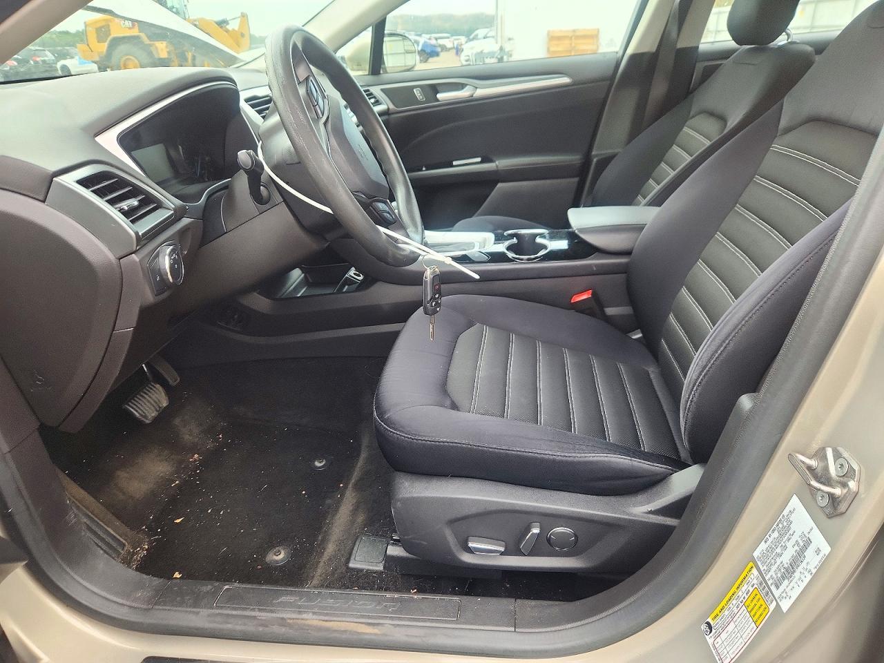 2015 Ford Fusion Se - Фото 7