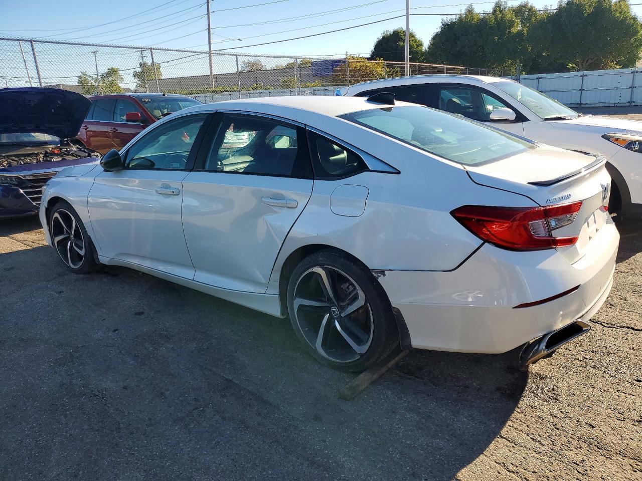 2022 Honda Accord Sport - Фото 2