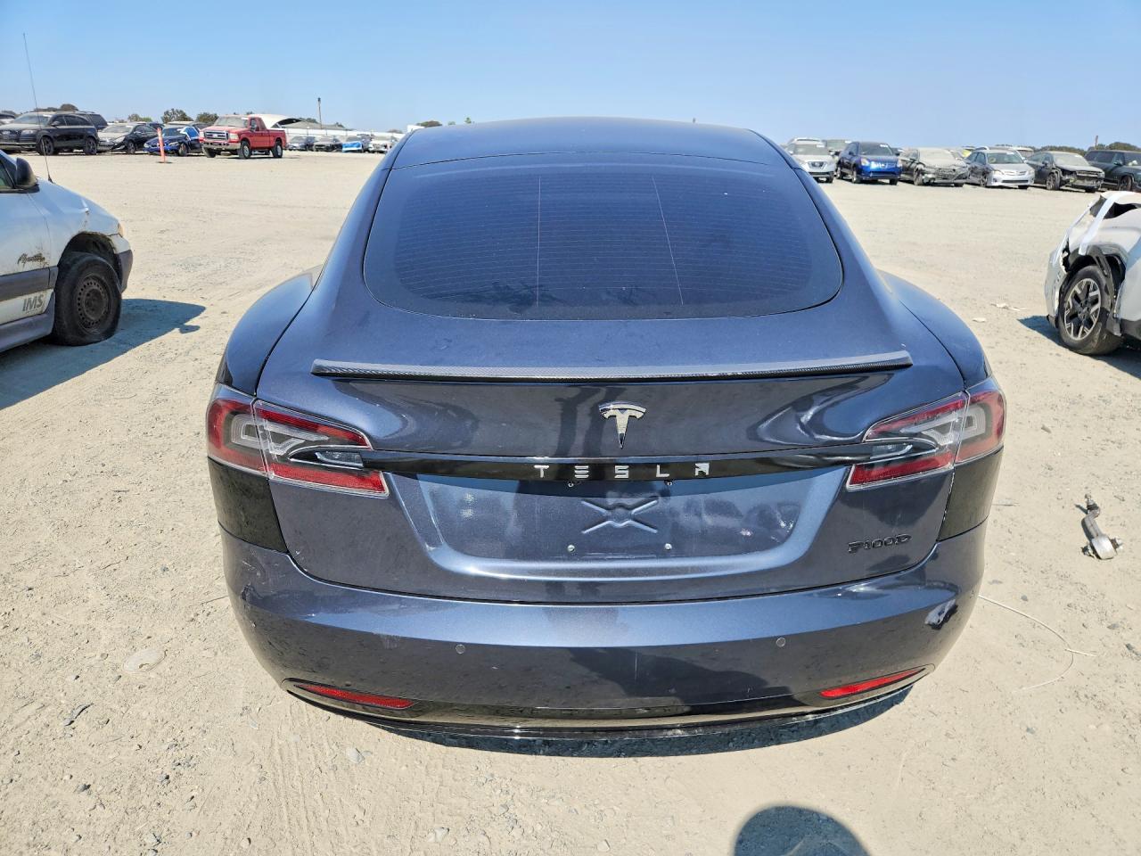 2017 Tesla Model S - Фото 6