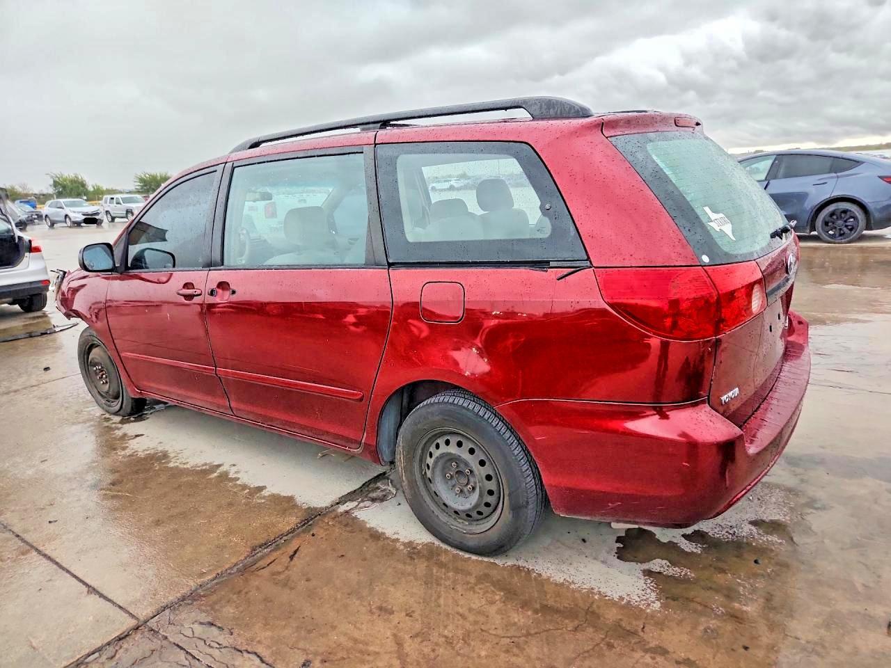 2007 Toyota Sienna Ce 8-Passenger - Фото 2