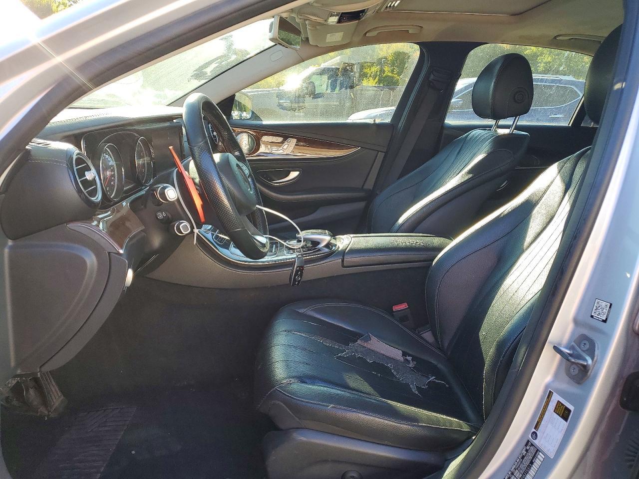2017 Mercedes-Benz E 300 4Matic - Фото 7