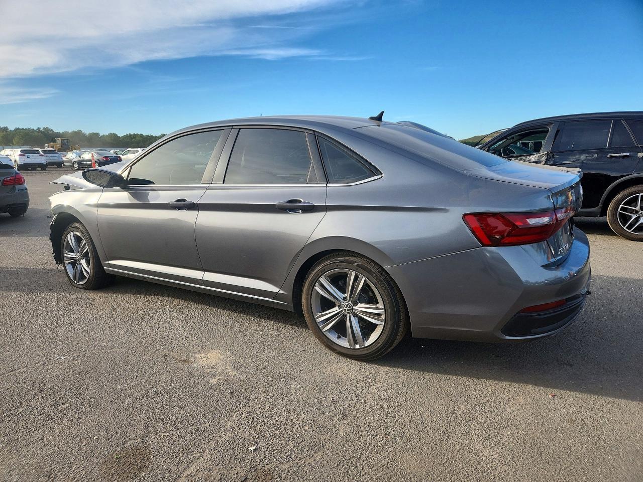 2024 Volkswagen Jetta Se - Фото 2