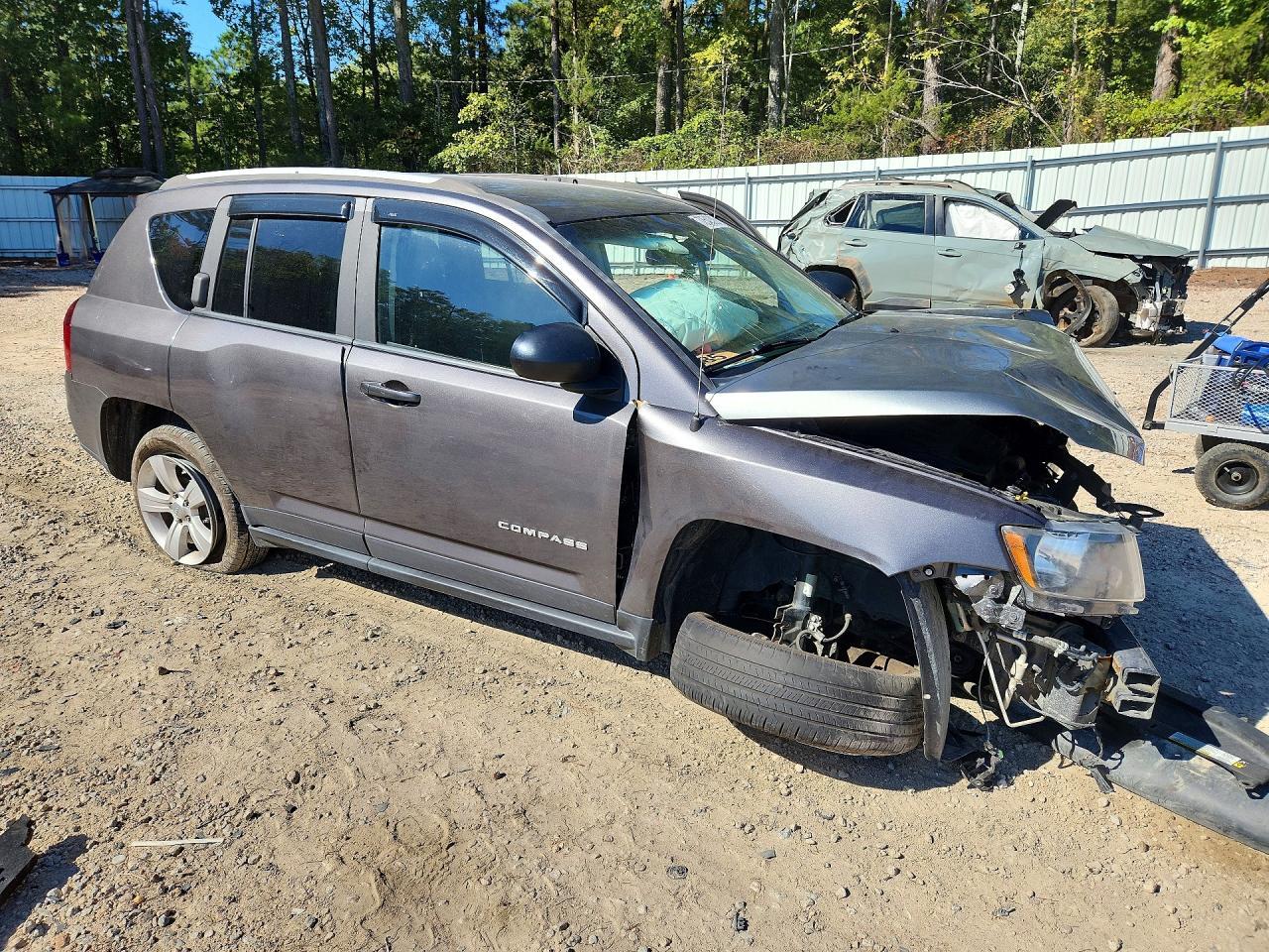 2016 Jeep Compass Sport - Фото 4