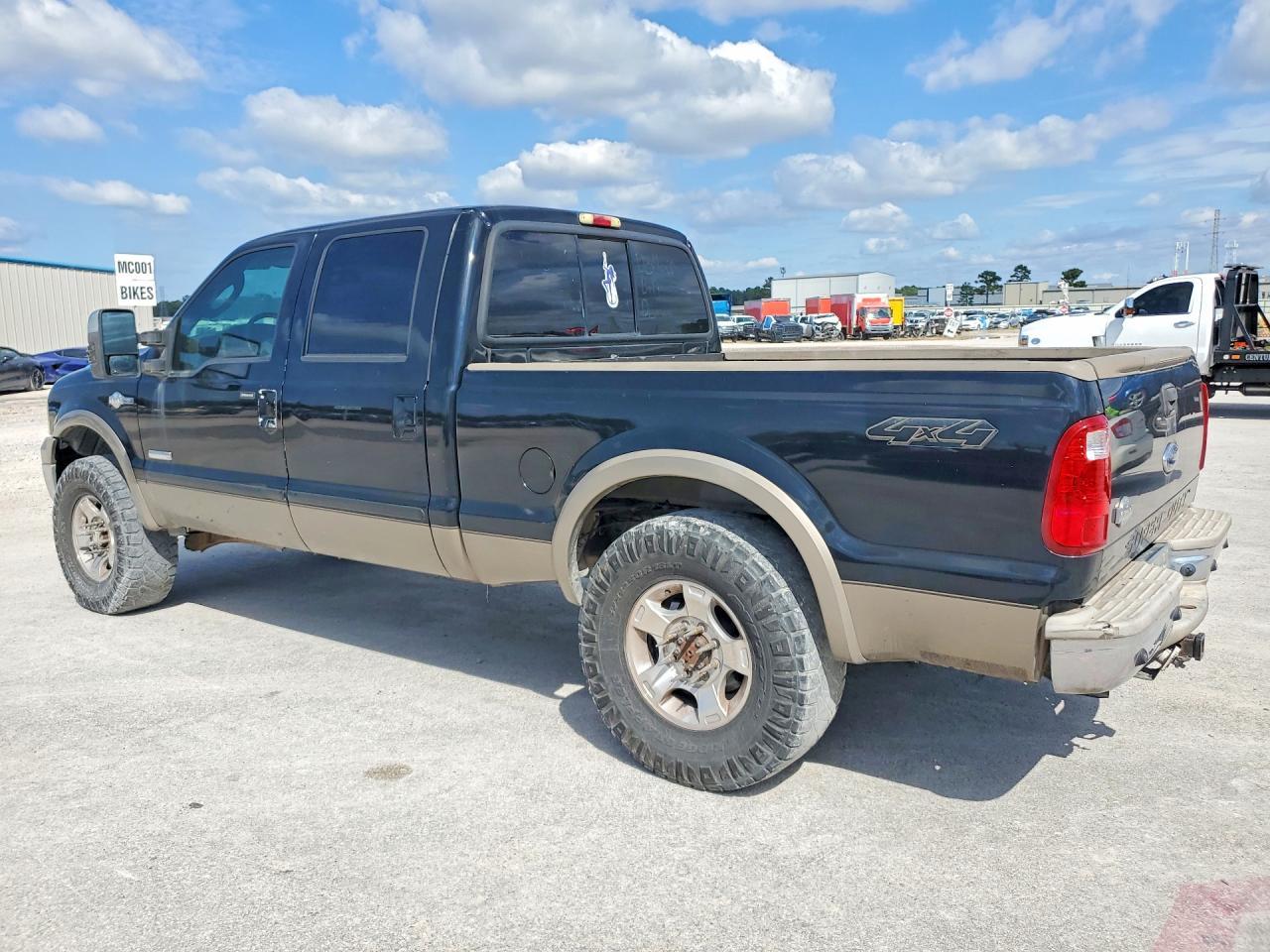 2006 Ford F250 Super Duty - Фото 2