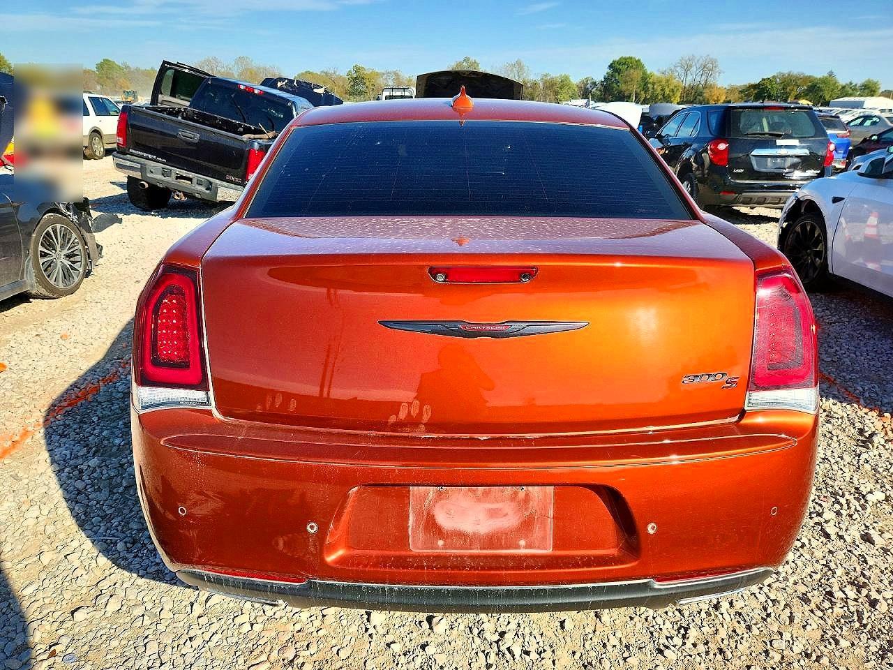 2021 Chrysler 300 S - Фото 6