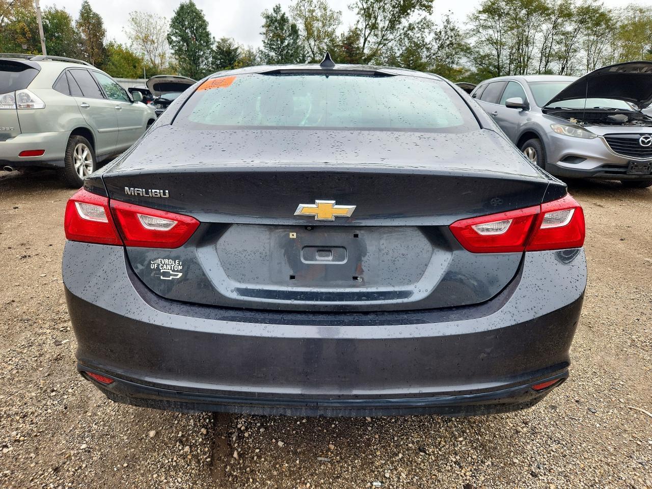 2017 Chevrolet Malibu Ls - Фото 6