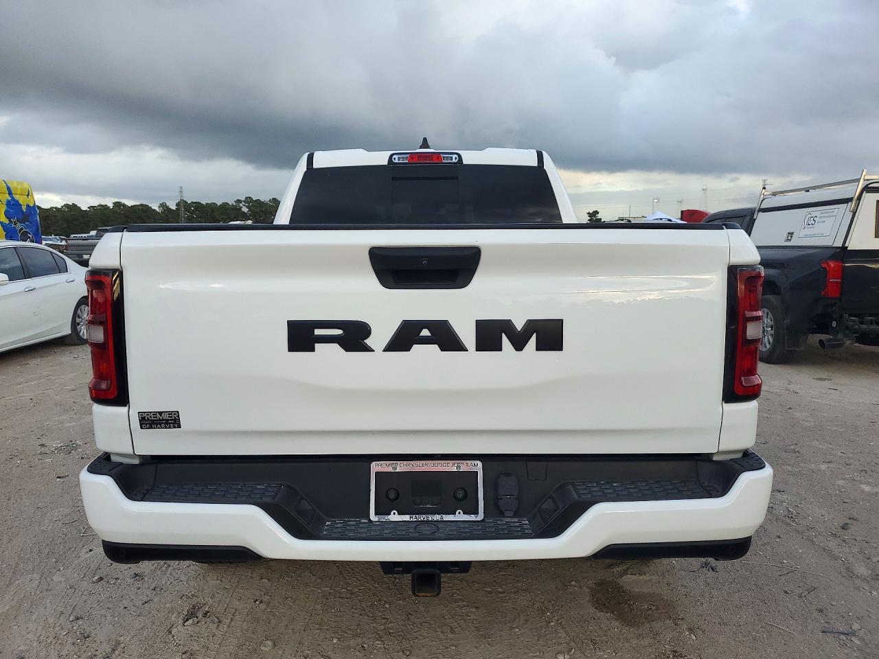 2025 Ram 1500 Tradesman - Фото 6