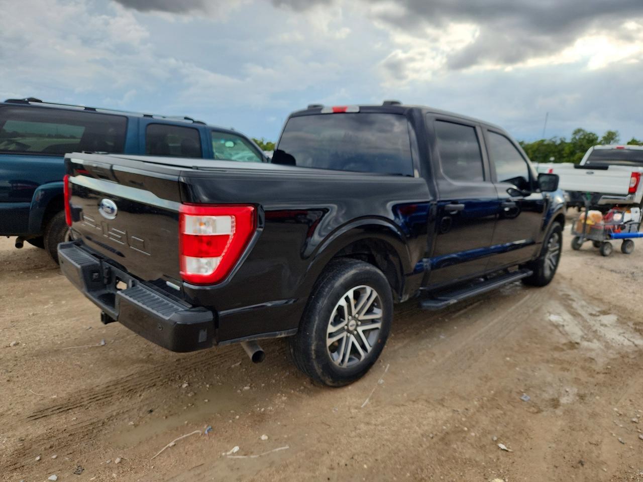 2023 Ford F150 Supercrew - Фото 3