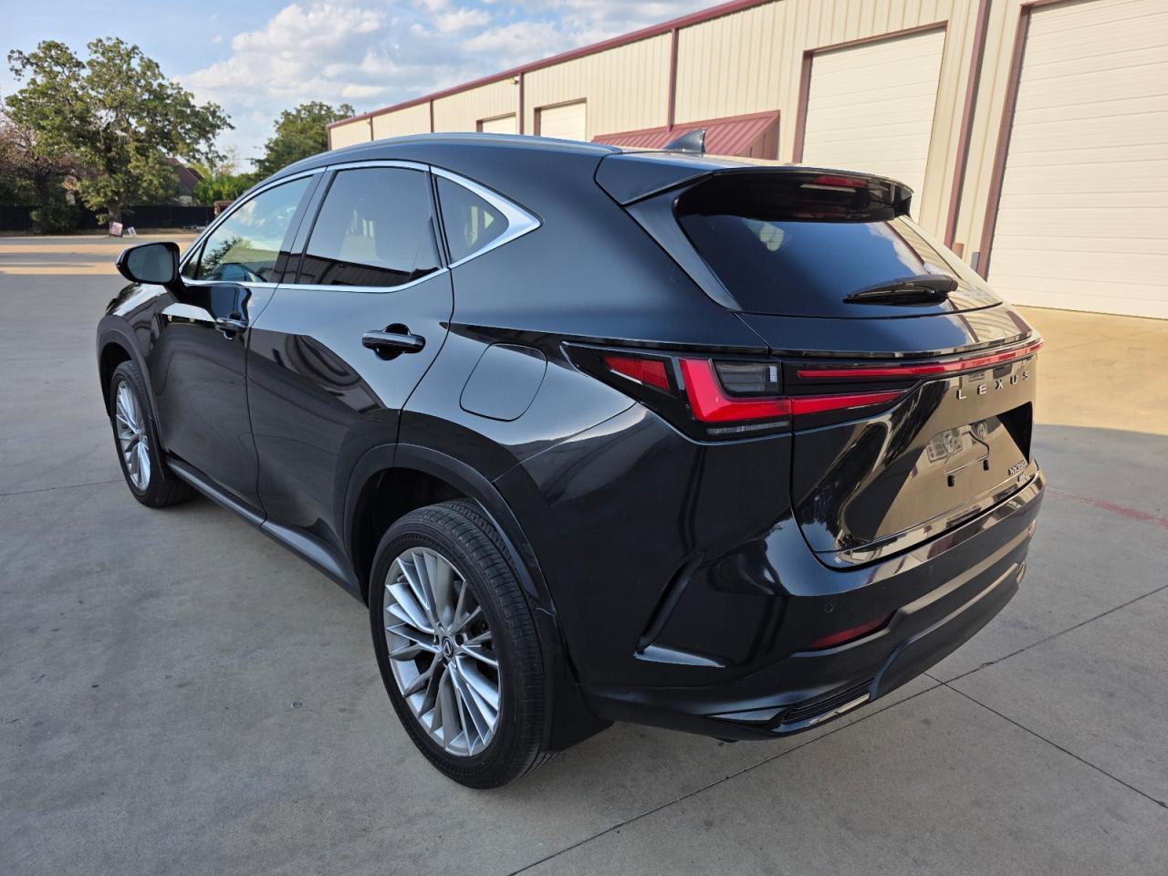 2023 Lexus Nx 350 - Фото 3