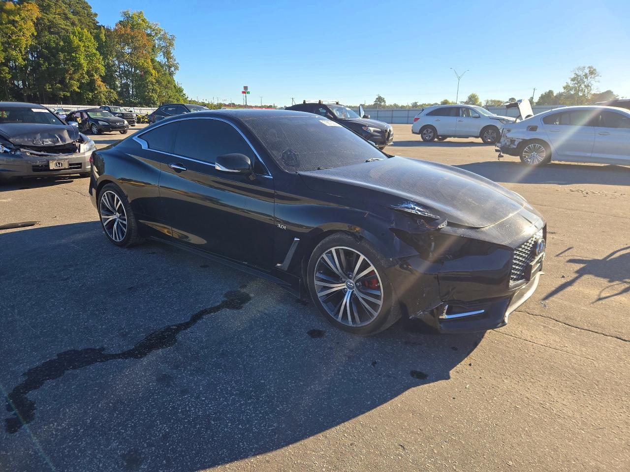 2017 Infiniti Q60 3.0T Premium - Фото 4