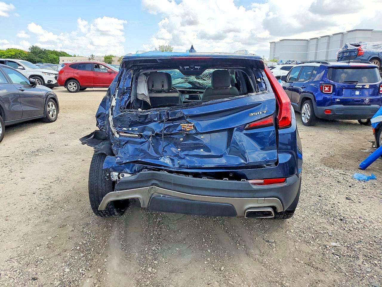 2021 Cadillac Xt4 Premium Luxury - Фото 6