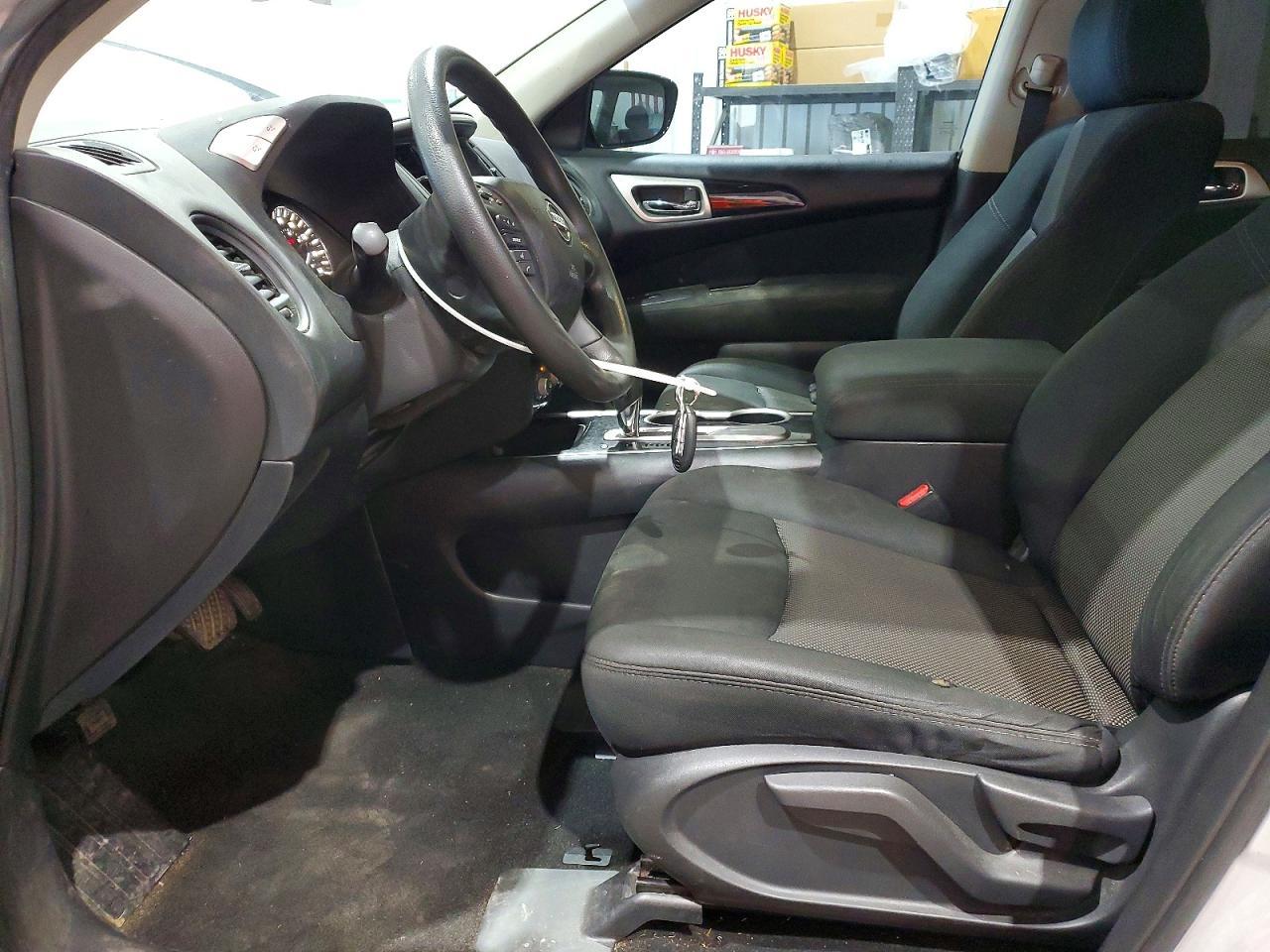2017 Nissan Pathfinder S - Image 7