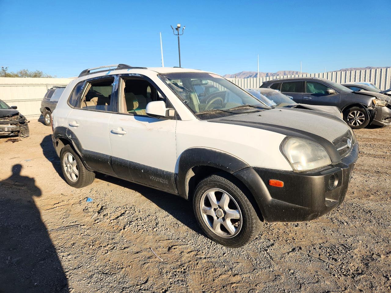 2005 Hyundai Tucson Gls - Image 4