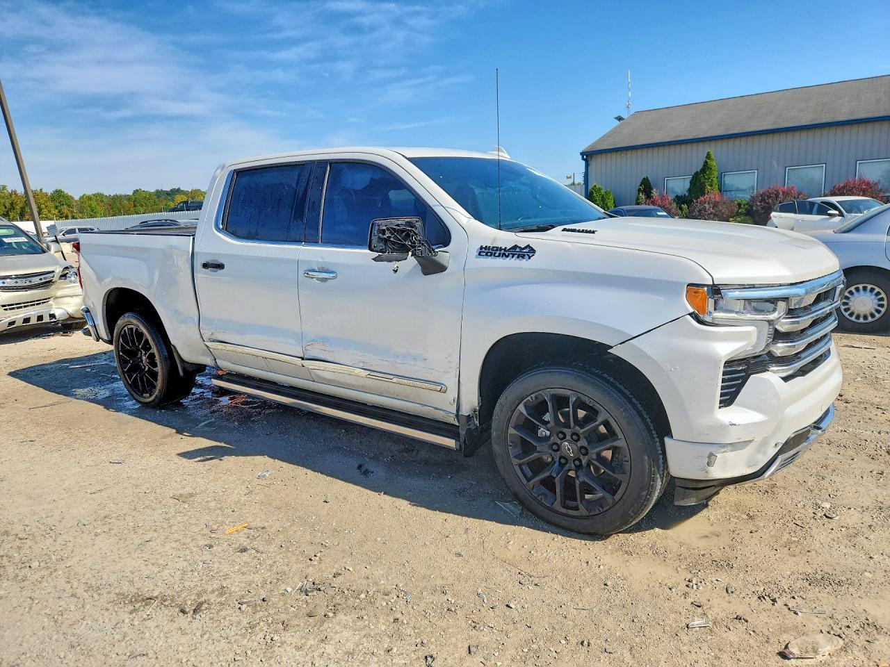 2023 Chevrolet Silverado K1500 High Country - Image 4