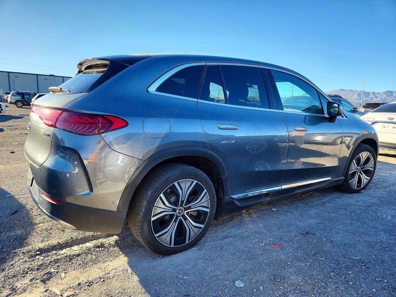 2025 Mercedes-Benz Eqe Suv 350 4Matic - Фото 3