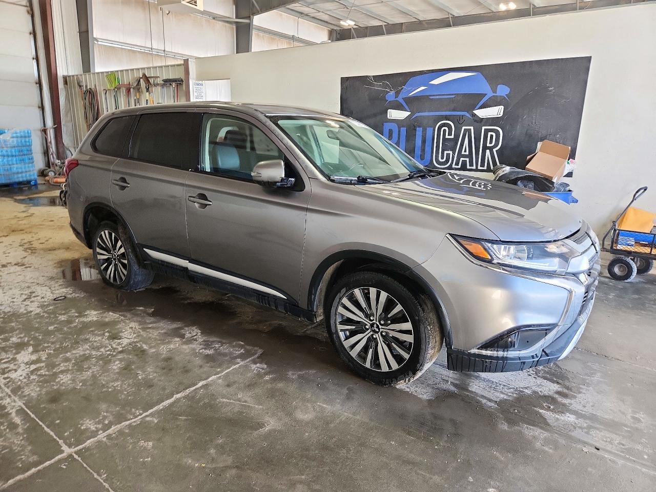 2019 Mitsubishi Outlander Se - Image 4