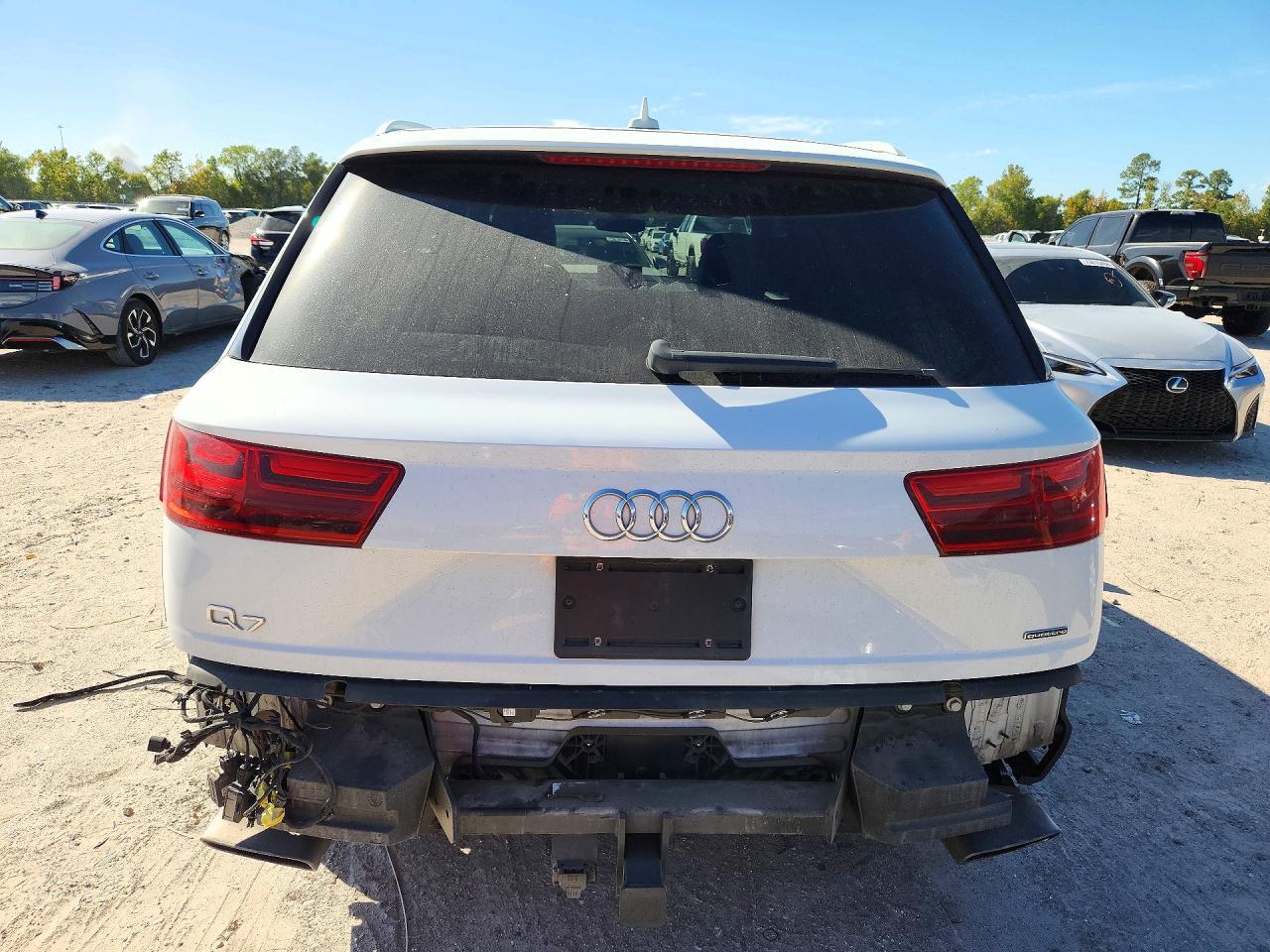 2018 Audi Q7 Premium Plus - Image 6