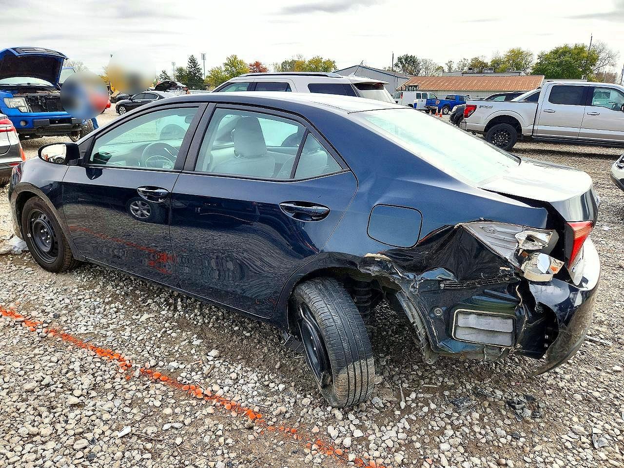2018 Toyota Corolla Le - Фото 2