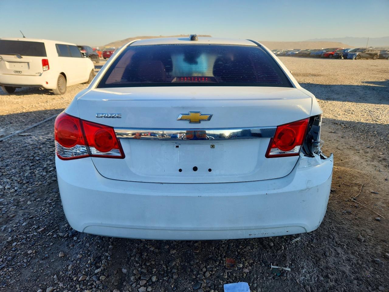 2015 Chevrolet Cruze Ls - Image 6