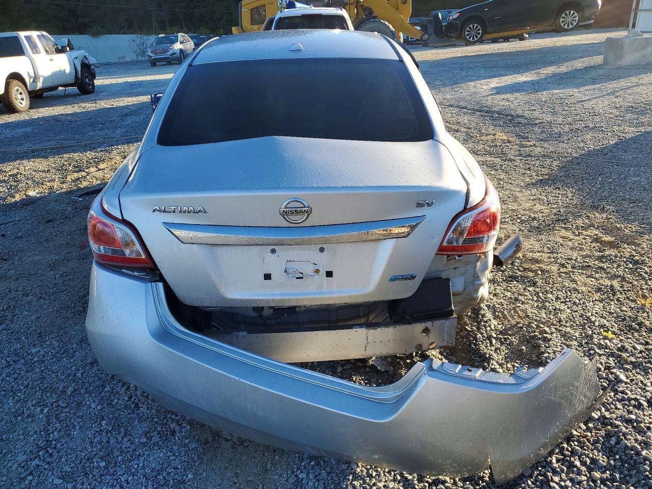 2013 Nissan Altima 2.5 - Фото 6