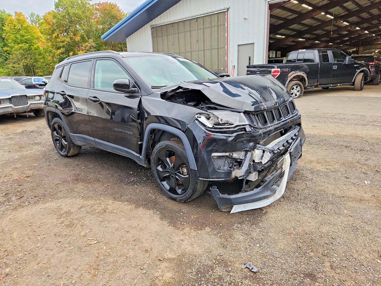 2021 Jeep Compass Latitude - Image 4