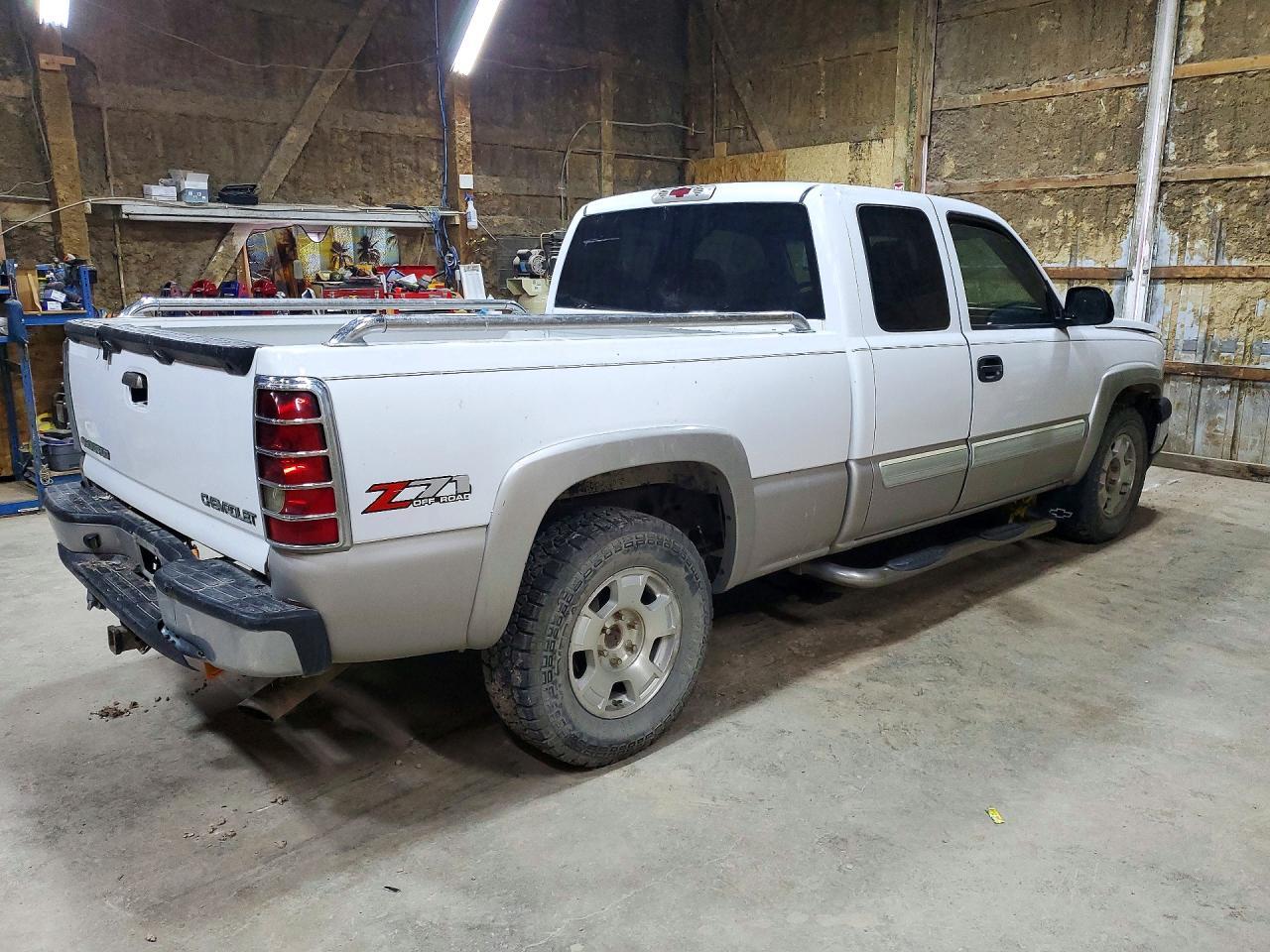 2005 Chevrolet Silverado K1500 - Фото 3