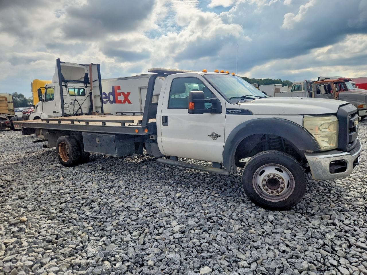 2016 Ford F550 Super Duty - Фото 4