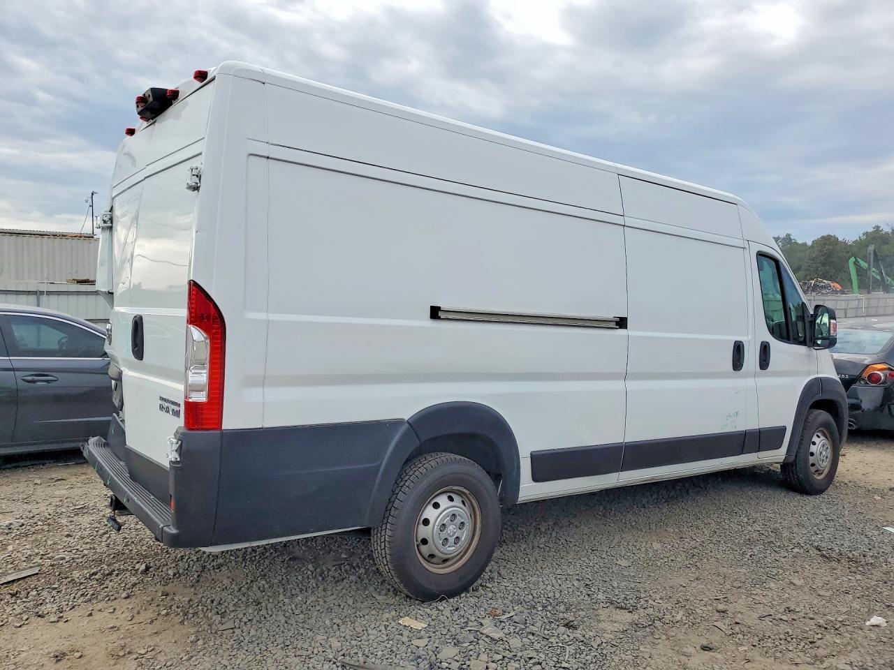 2023 Ram Promaster 3500 Delivery Van - Image 3