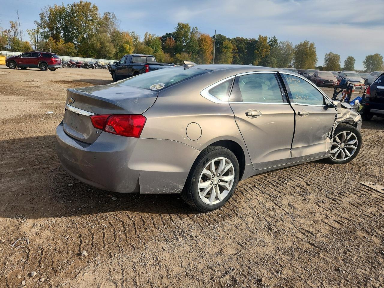 2018 Chevrolet Impala Lt - Фото 3