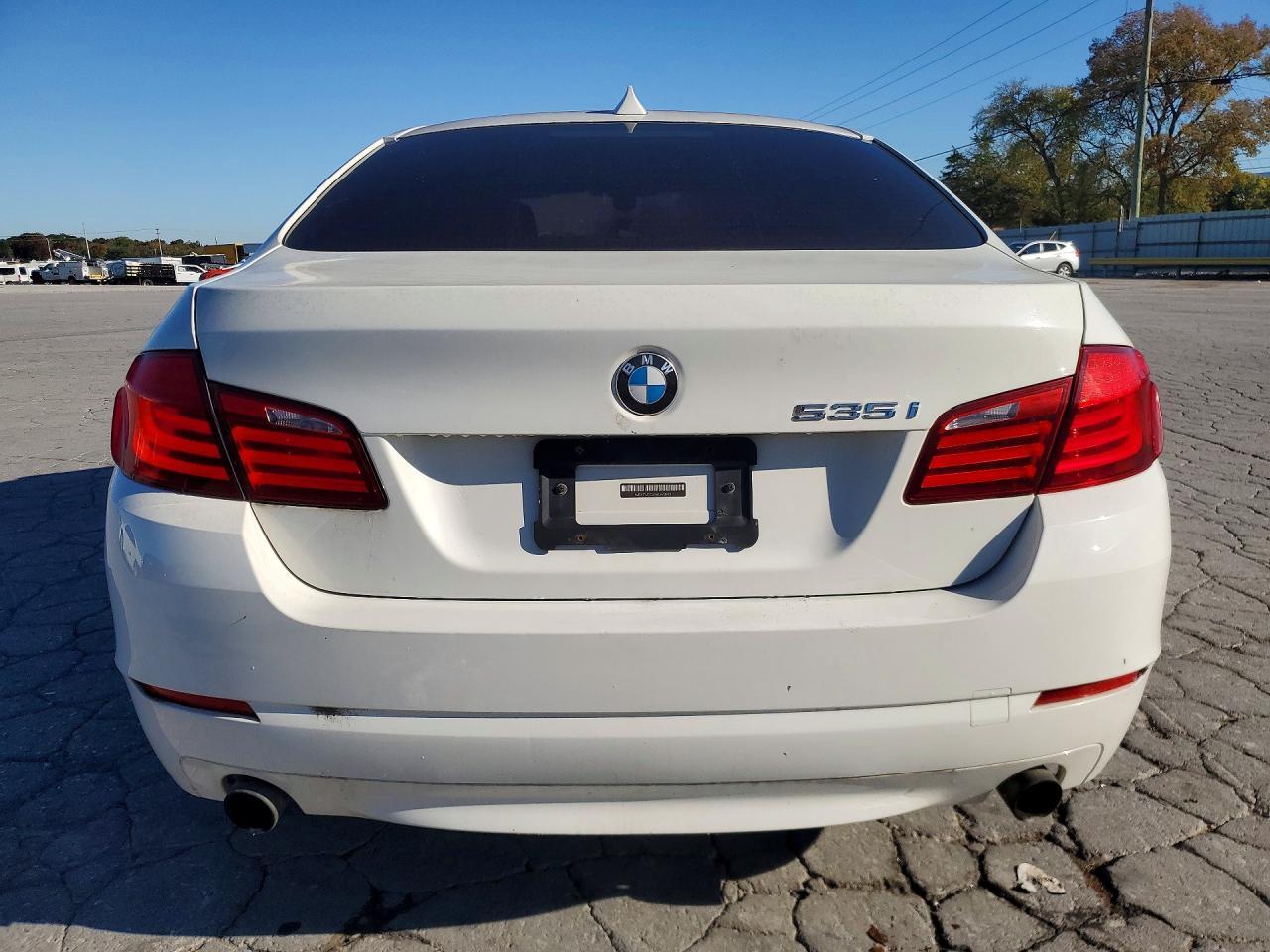 2011 BMW 535 Xi - Фото 6