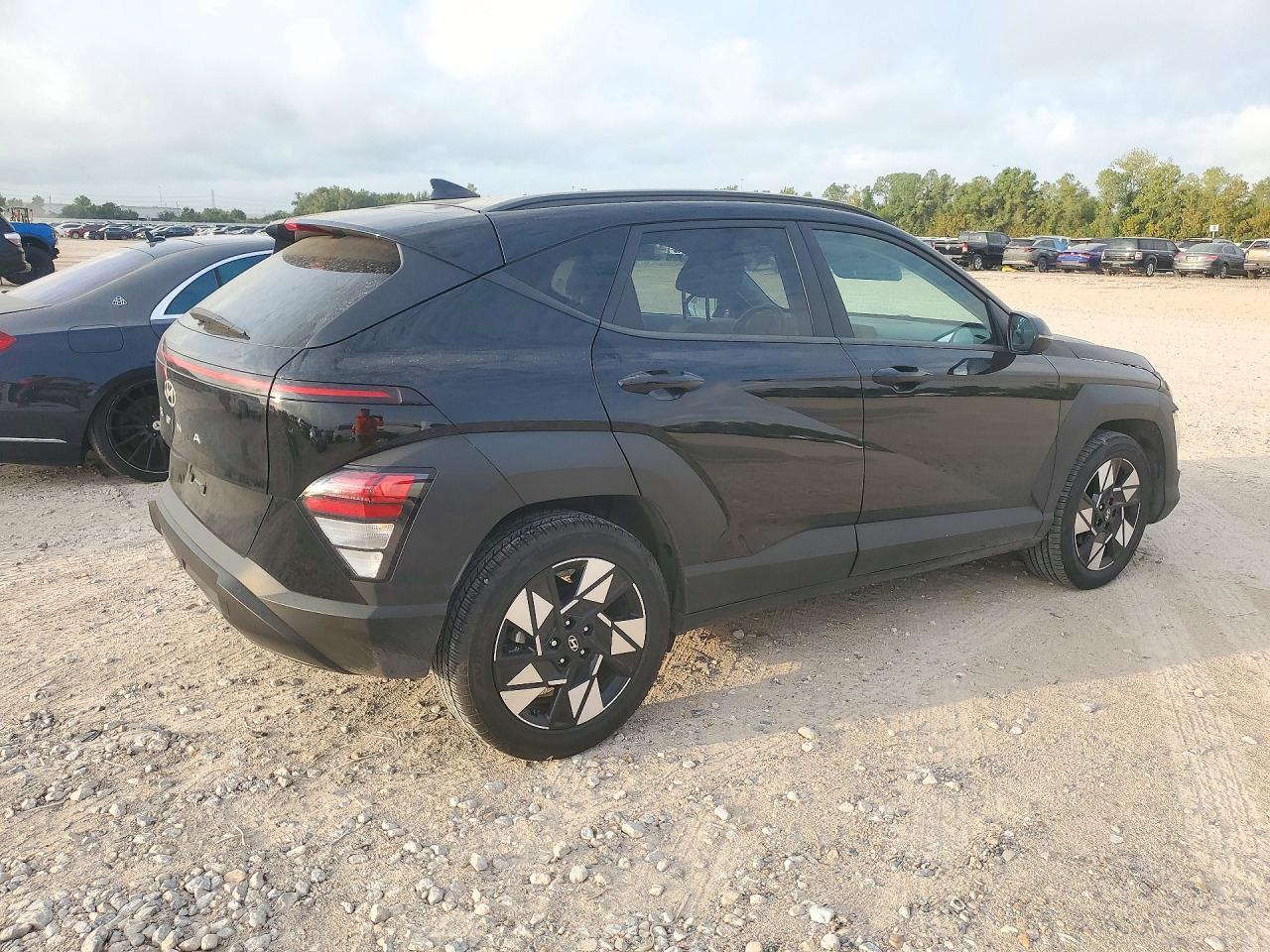 2024 Hyundai Kona Sel - Image 3