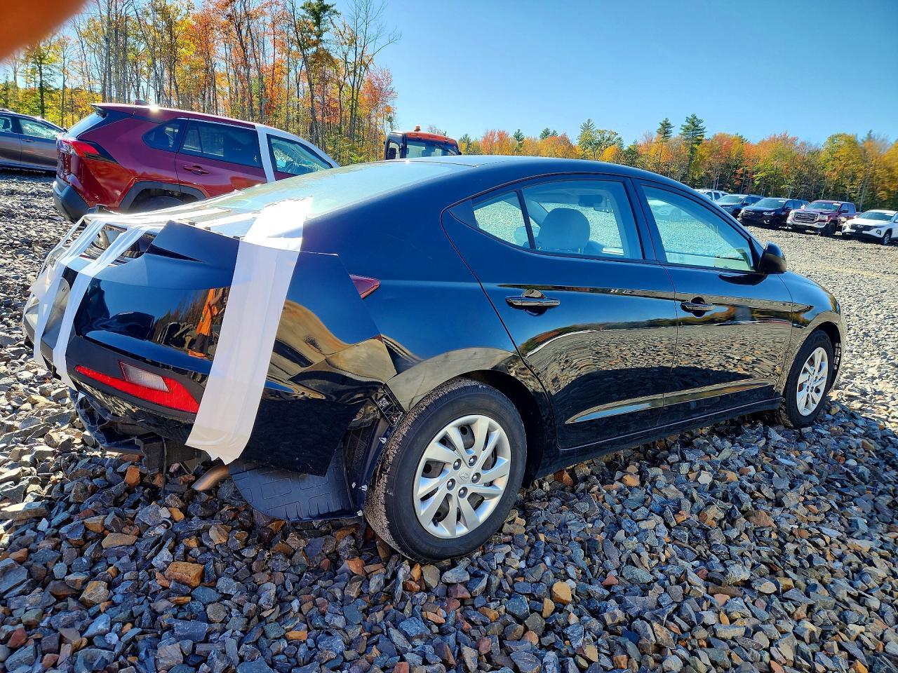 2020 Hyundai Elantra Se - Фото 3